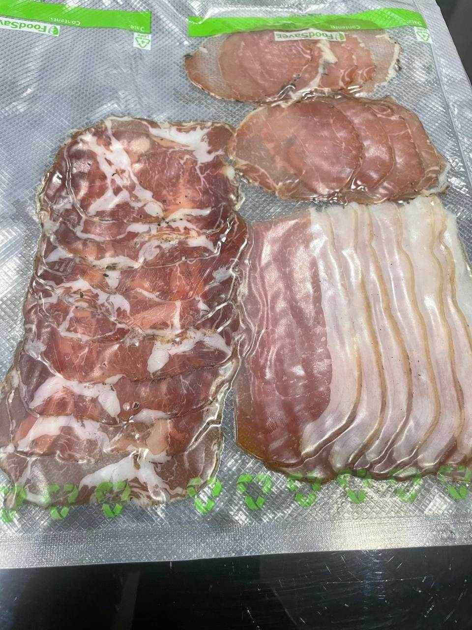 Assortiment de 3 charcuteries trenchées