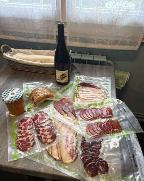 Apéritif corse à partager pour 2 – Assortiment de produits 100 % corses